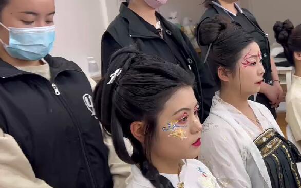 2023適合女生的學(xué)習的美業(yè)推薦
